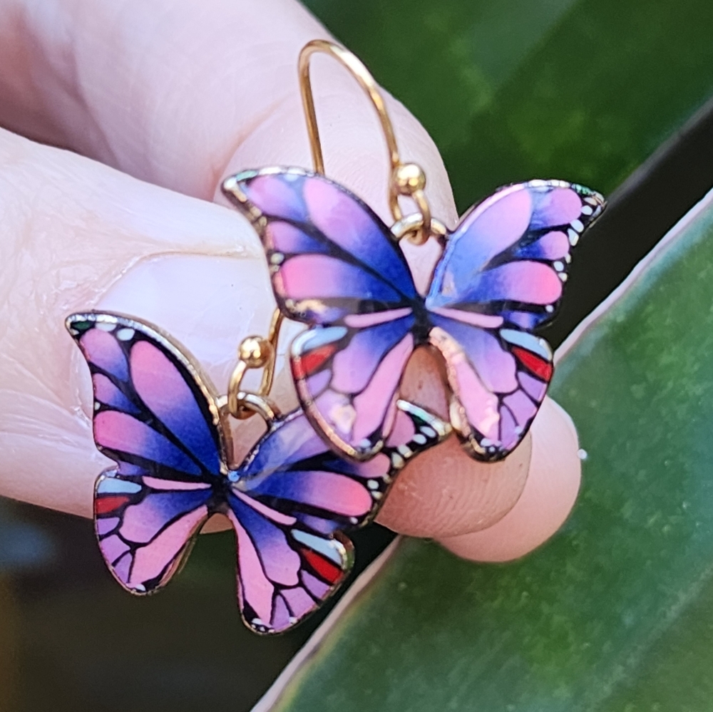 ❤️Anthropologie Butterfly Lightweight Earrings Small Gold Hypoallergenic Hooks
